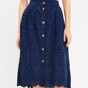 NWT Loft Navy Eyelet Button Pocket Skirt, Size 6
